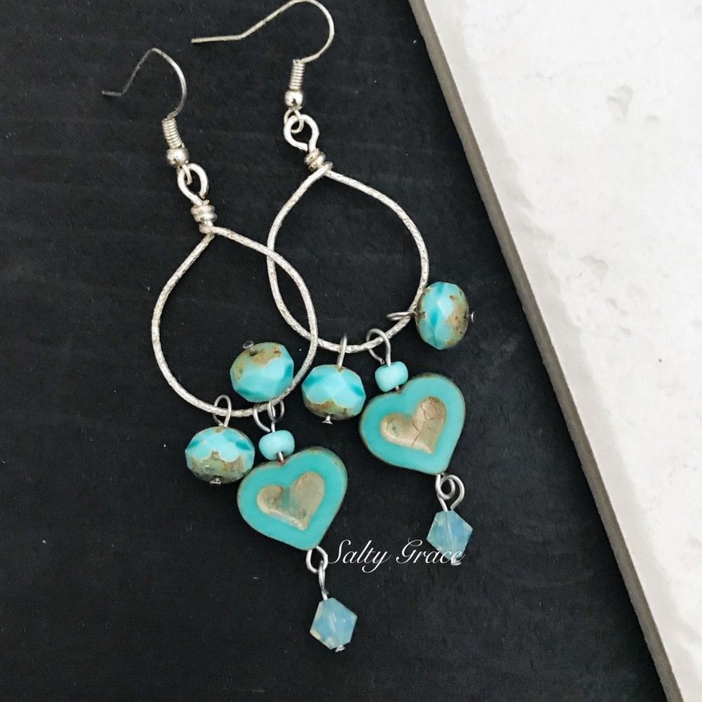 Turquoise Galapagos heart and Swarovski earrings - Picture 1 of 6